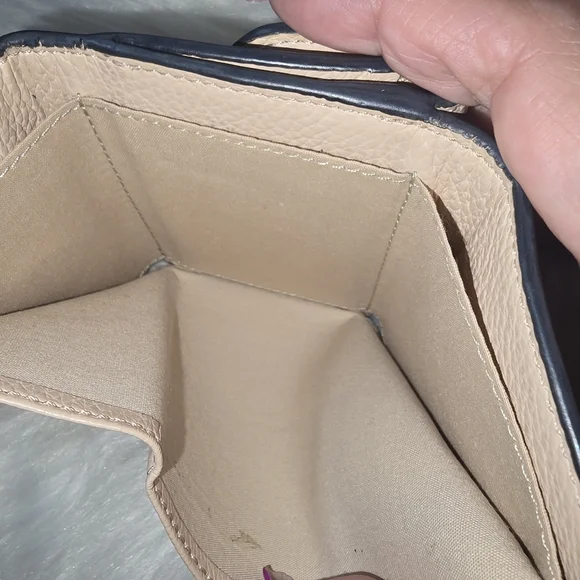 Chloé Alphabet Tri-Fold Wallet in cement pink calfskin leather - Picture 5 of 6